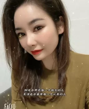 拱墅服务系大胸美女