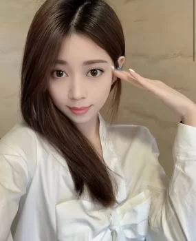 武进肤白长腿兼职的妹子