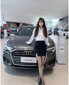 卖奥迪的黑丝长腿包臀裙销售心怡小姐姐