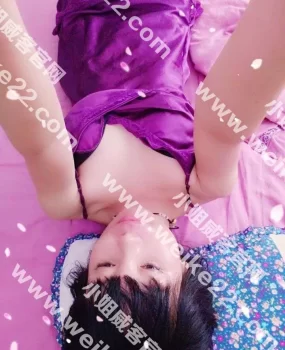 东方国际花园D区，骚逼小少妇