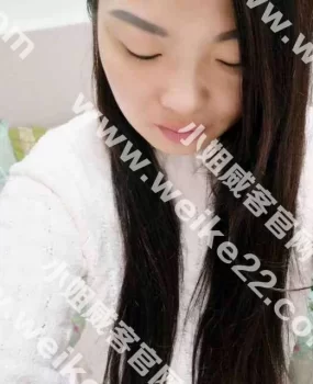 验证新华冷饮后身兼职