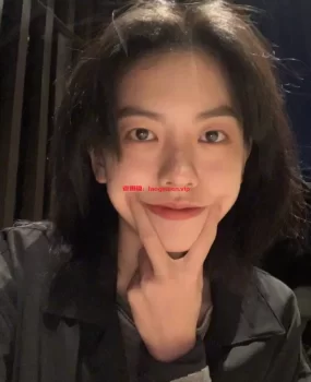 一个超A的学生妹兼职